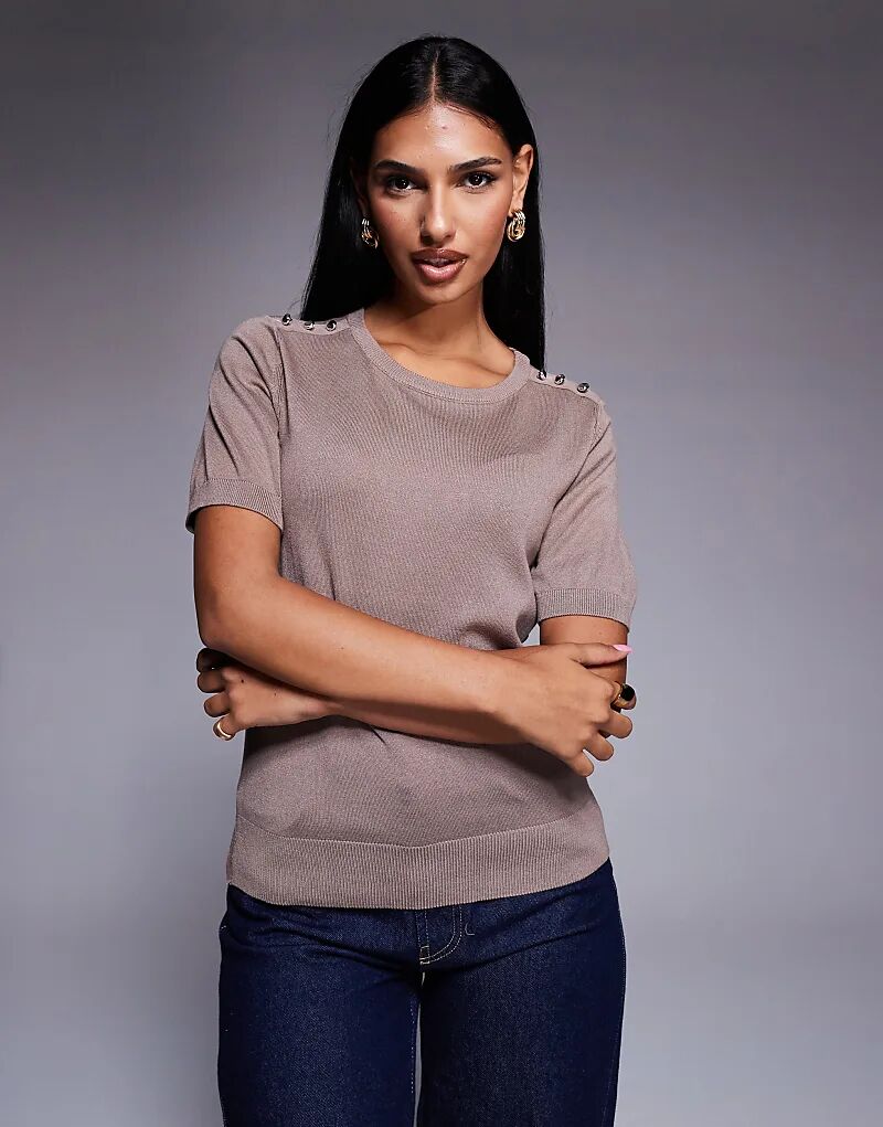 

Вязаная футболка River Island с круглым вырезом коричневого цвета