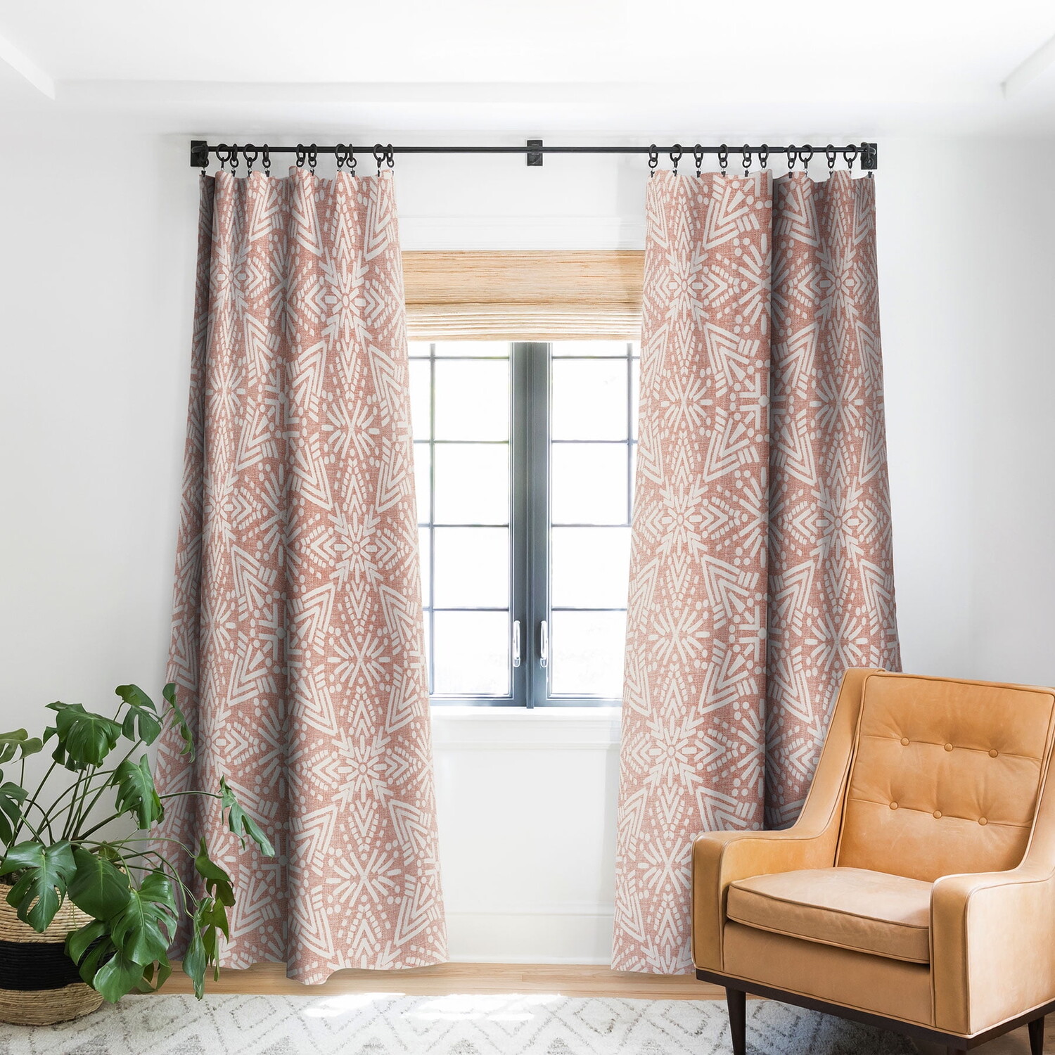

Занавеска Society6 Schatzi Brown Boho Mesa, розовый
