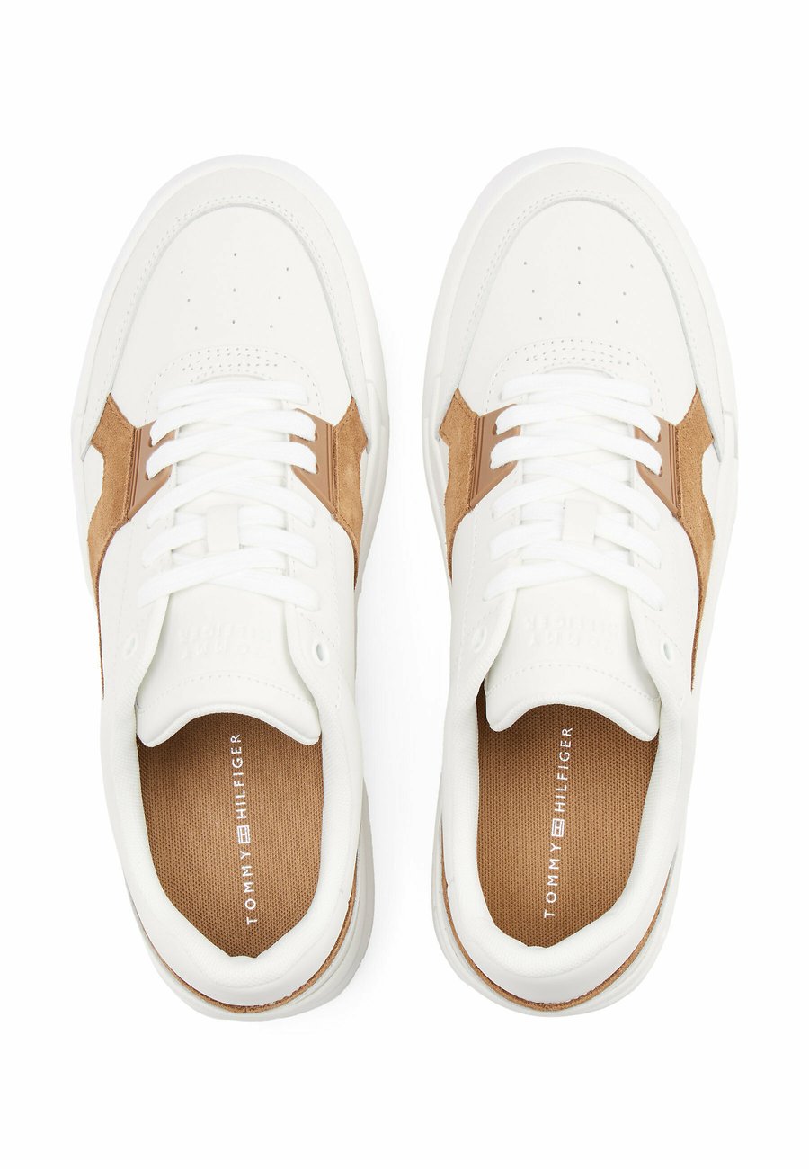 Кроссовки Tommy Hilfiger Trainers, Ecru Hickory/White — фото 4