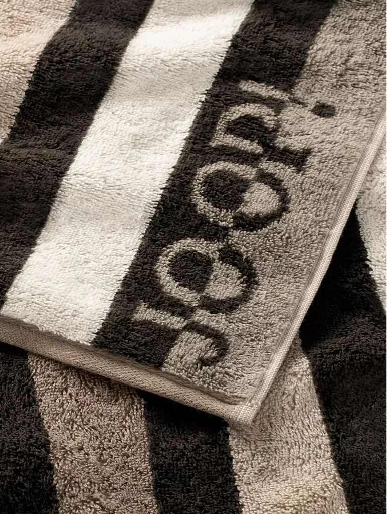 

Полотенце Joop