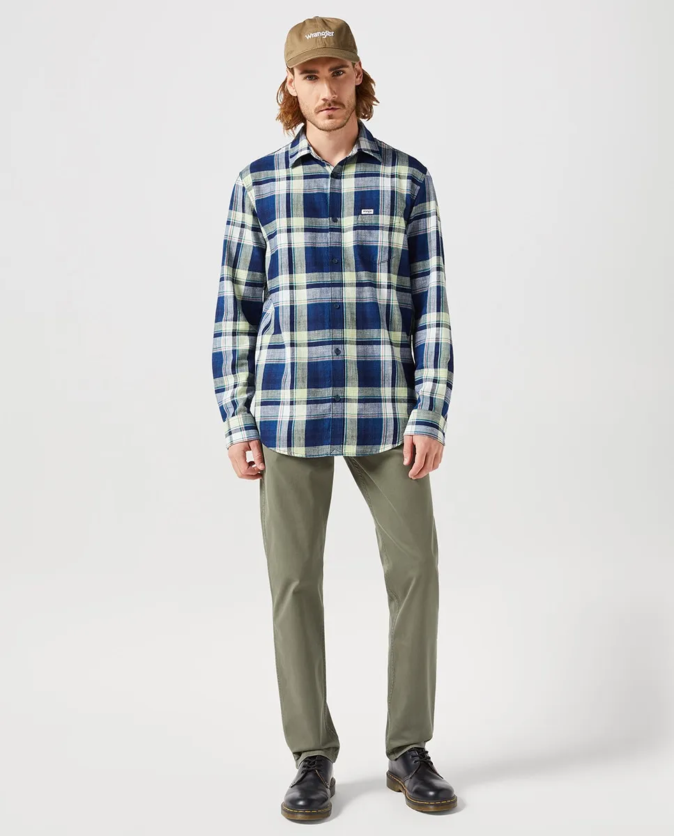 

Мужские брюки Greensboro с 5 карманами Wrangler, цвет Verde Militar