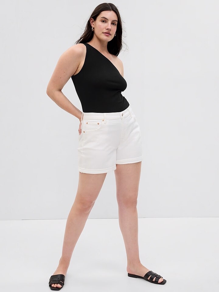 

Джинсовые шорты GAP, белый