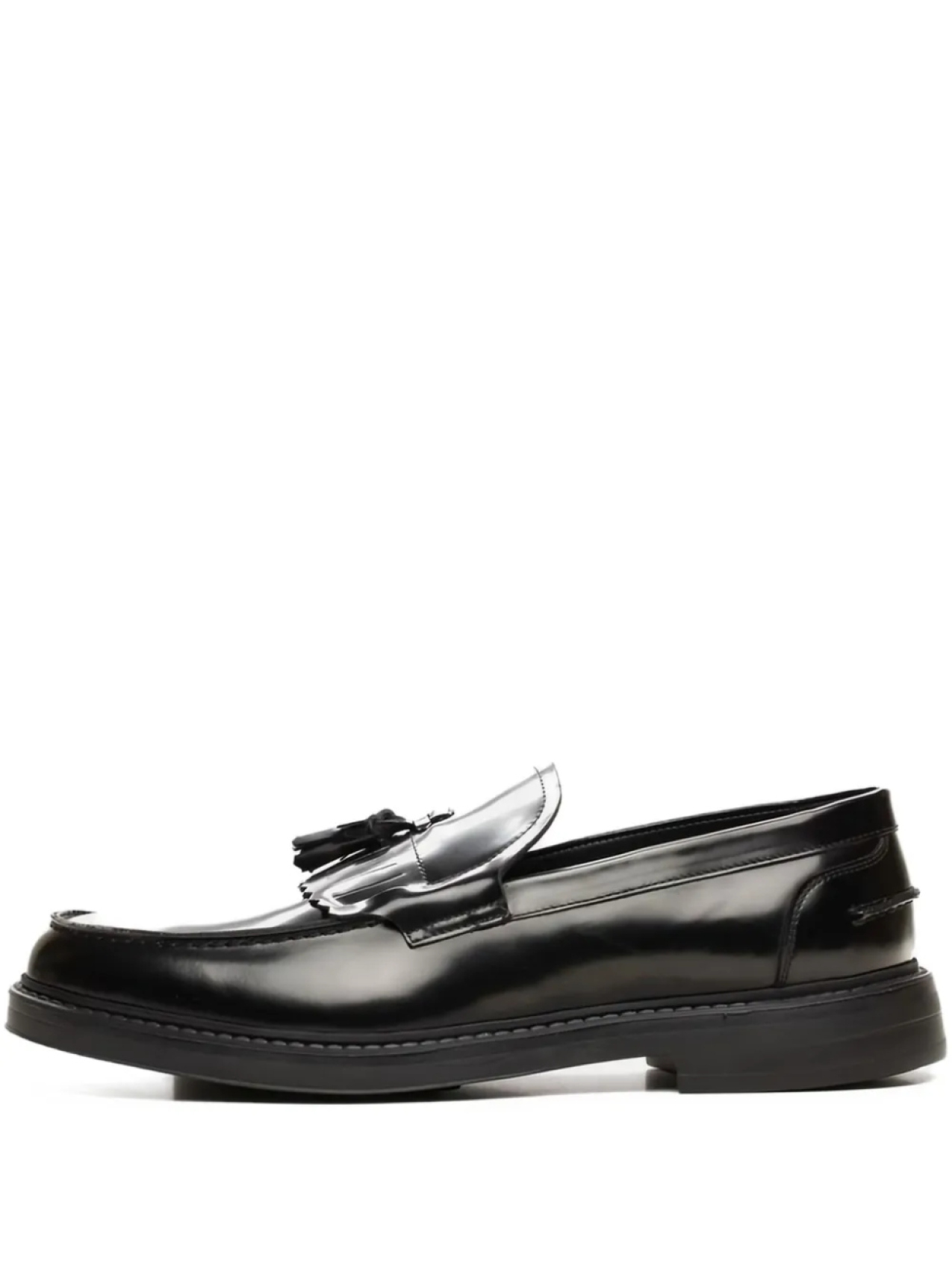 

Мокасины с кисточками Poche Paris, черный