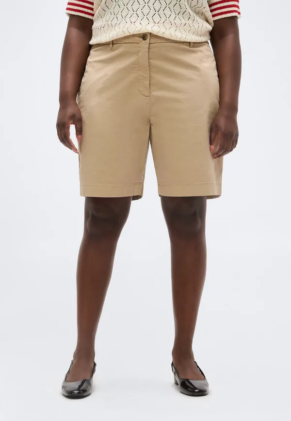 Изогнутые облегающие шорты-чиносы Tommy Hilfiger Curve, Beige