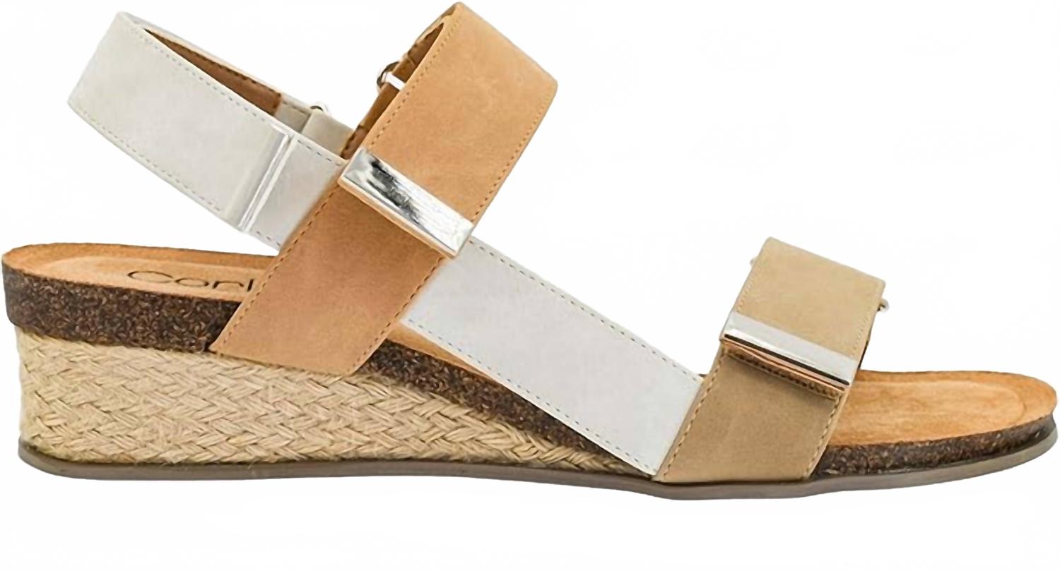 Женские сандалии Roadie в бежевом цвете Corkys Footwear
