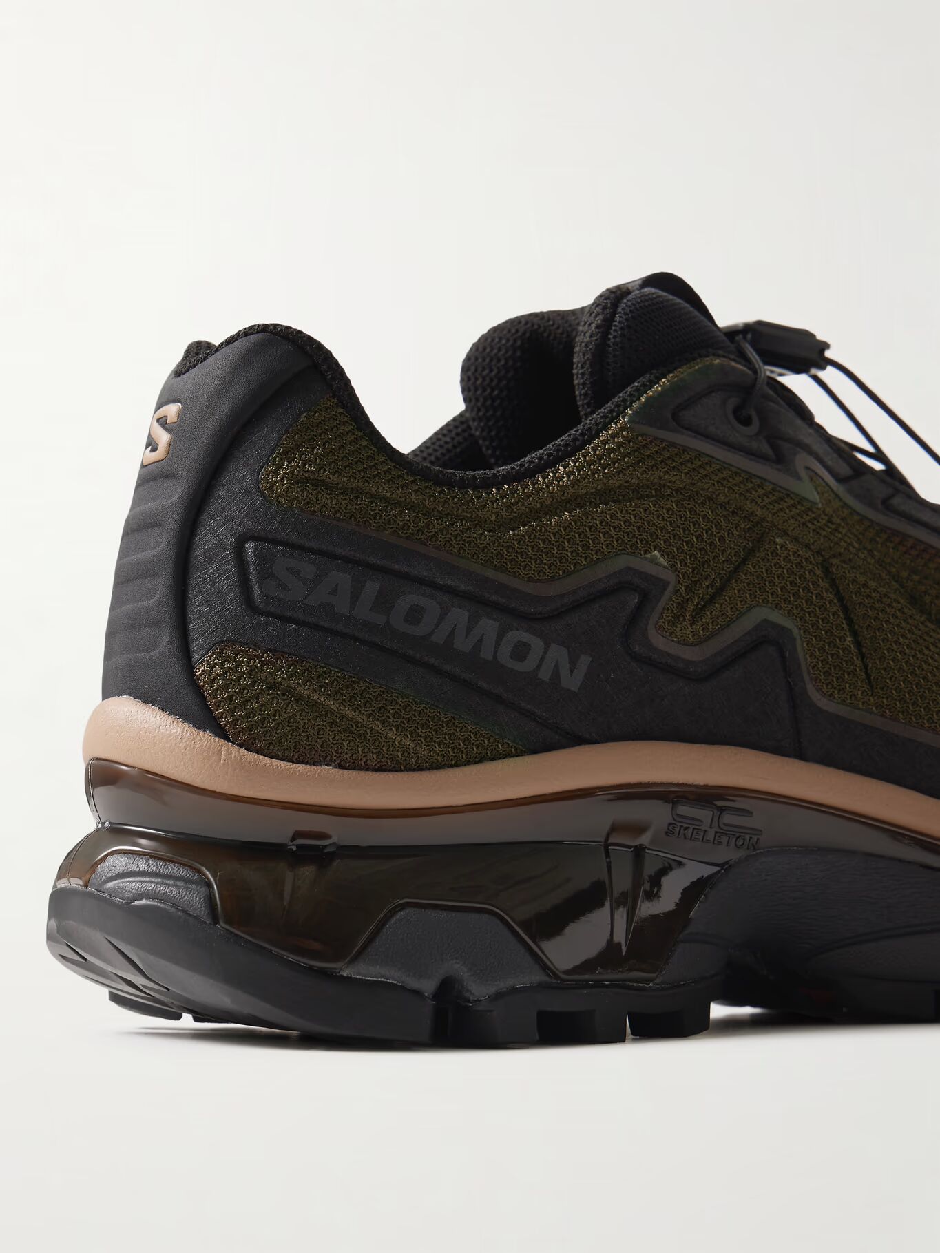 

Кроссовки XT-SLATE с резиновой отделкой из сетки SALOMON, хаки