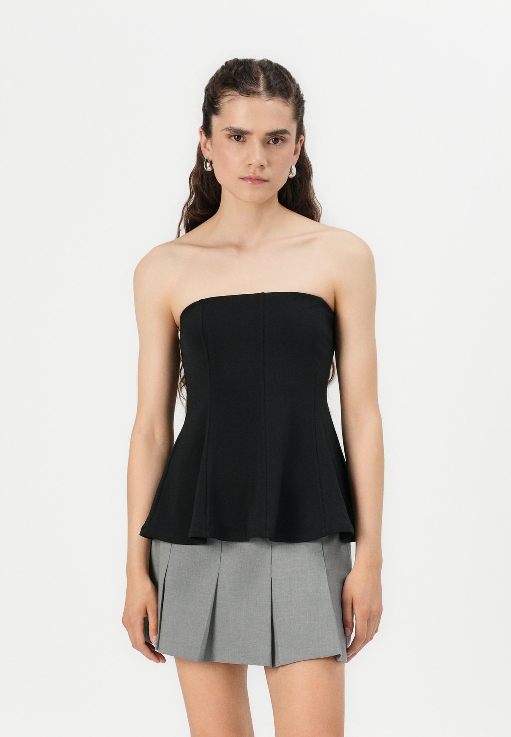 

Топ PEPLUM TUBE LONGLINE Abercrombie & Fitch, черный