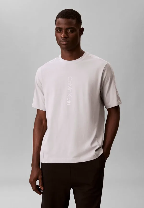 Футболка с графическим принтом, иконка, спортивный принт. Calvin Klein, Harbor Mist