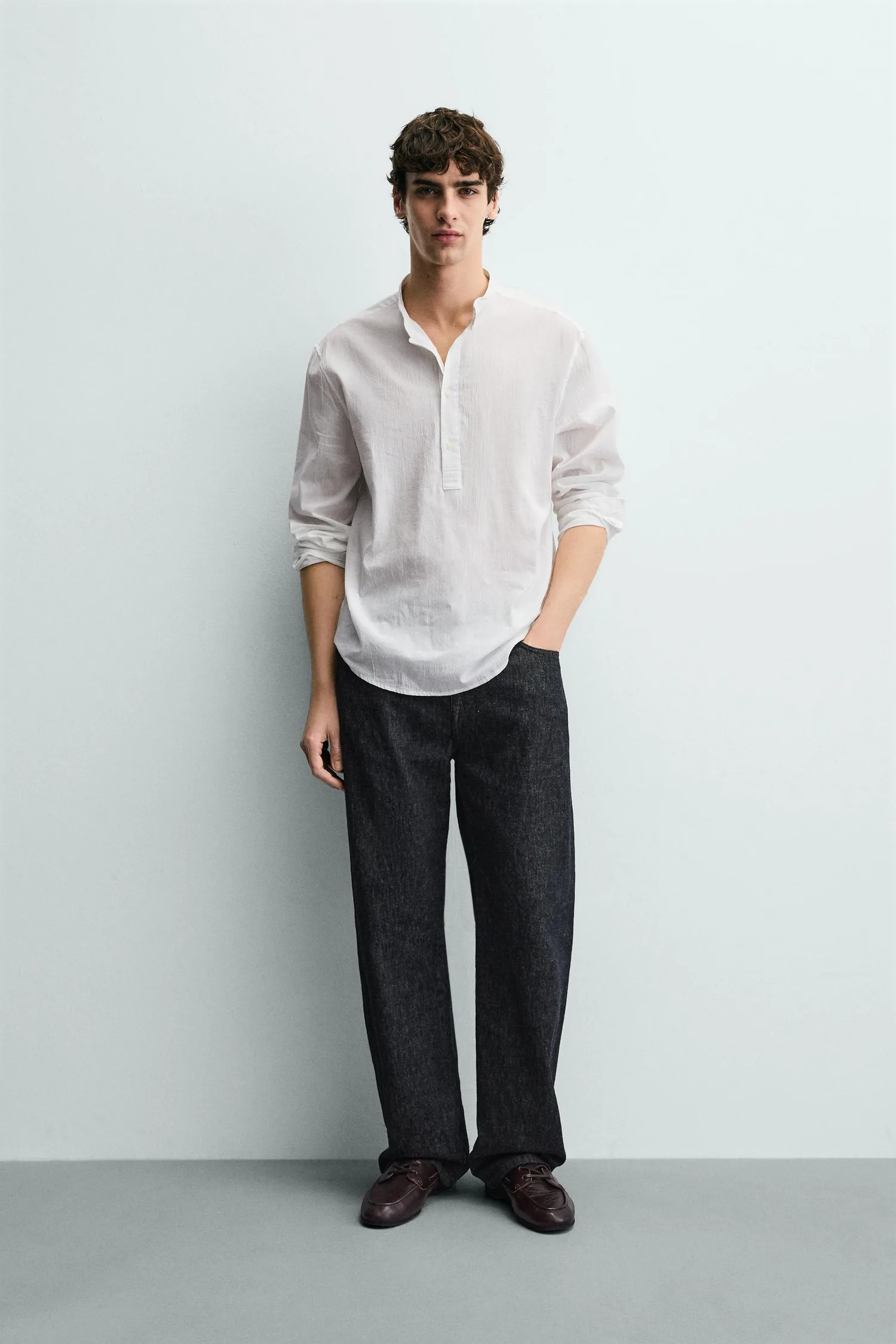 Рубашка с эффектом мятой ткани Zara, белый