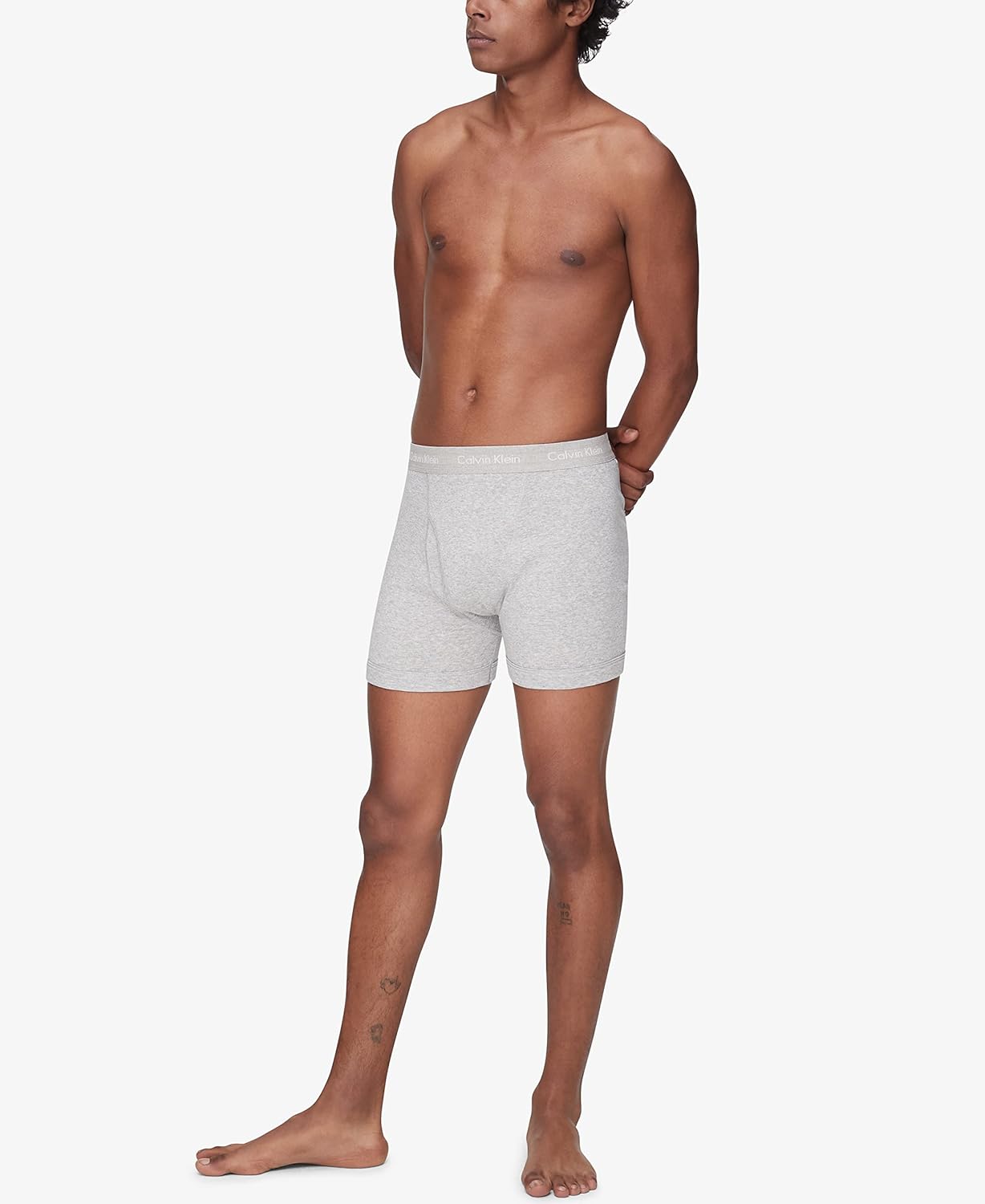 Комплект из 5 мужских трусов-боксеров Calvin Klein Cotton Classics, 2 Black, 2 Heather Grey, 1 White — фото 2