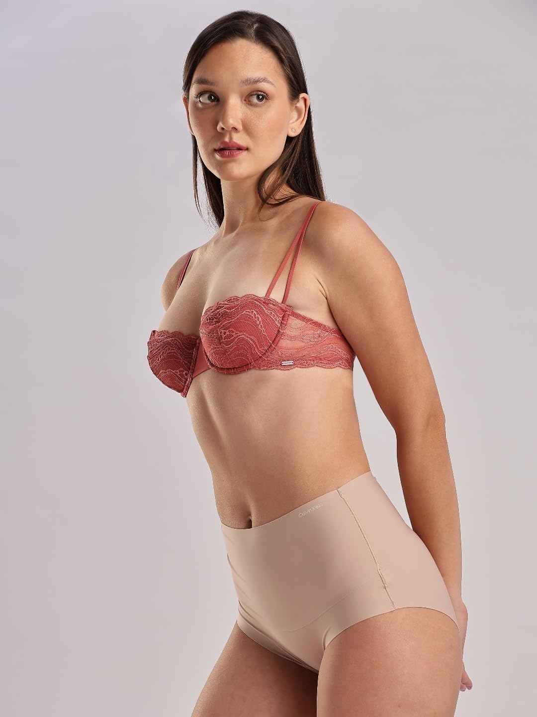 Утягивающие трусики-слипы Calvin Klein с высокой талией, вторая кожа, женские, Cedar — фото 2