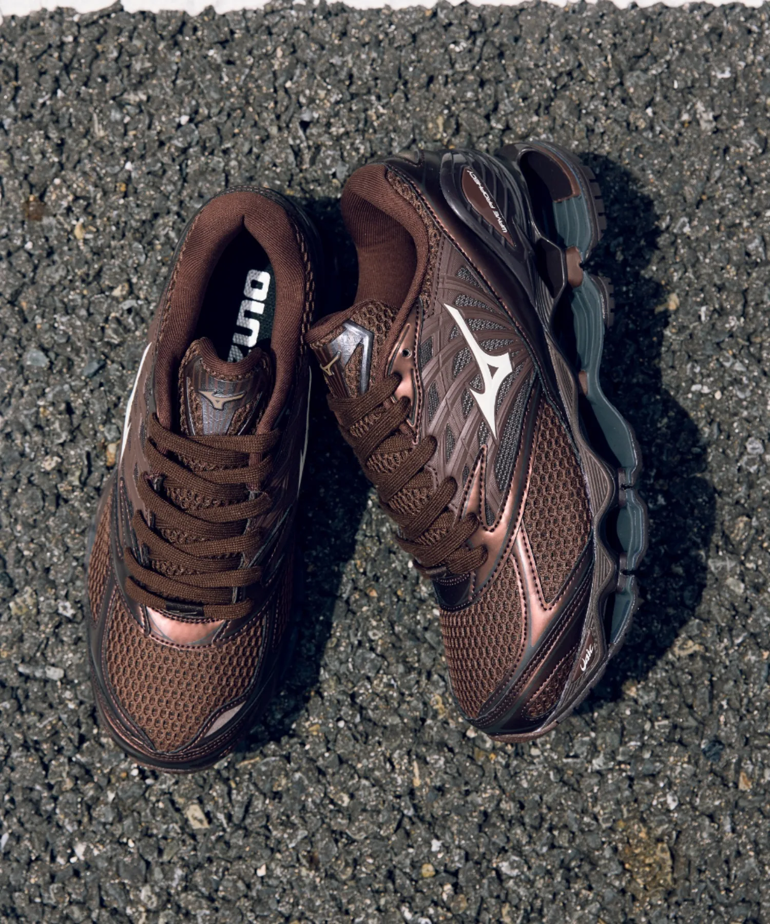 Кроссовки для бега с технологией Infinity Wave WAVE PROPHECY LS MIZUNO коричневый — фото 4