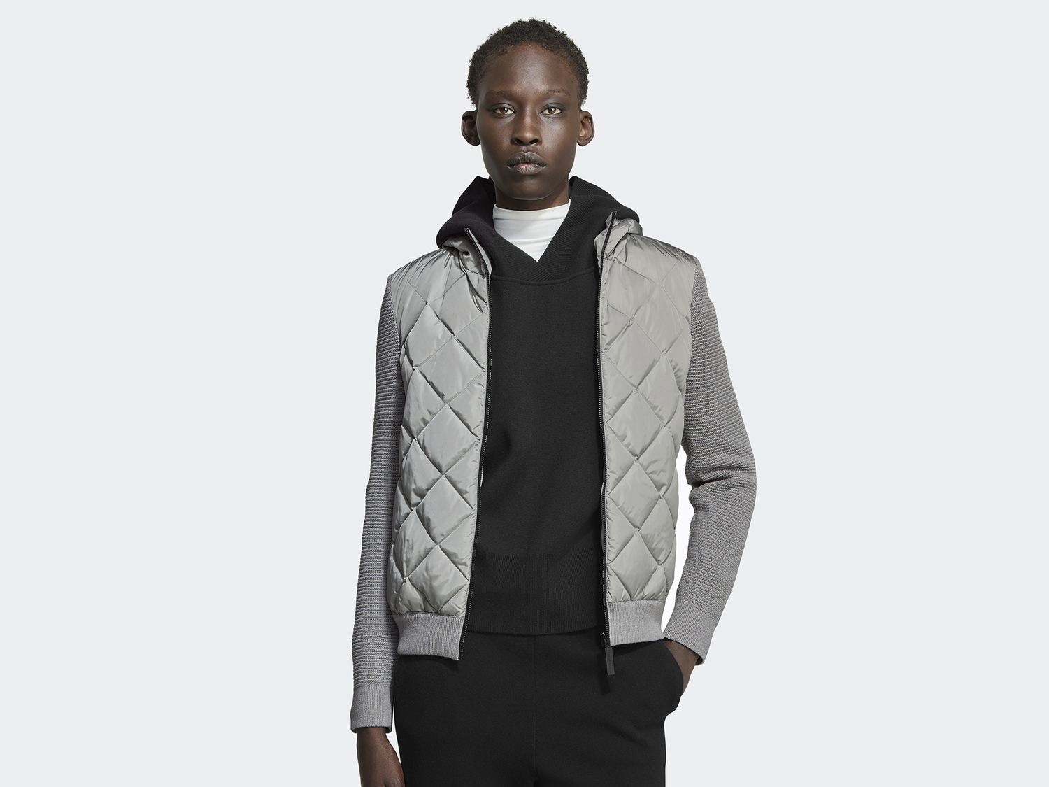 

Худи Canada Goose HyBridge Quilted Knit Black Label, Silver Ore