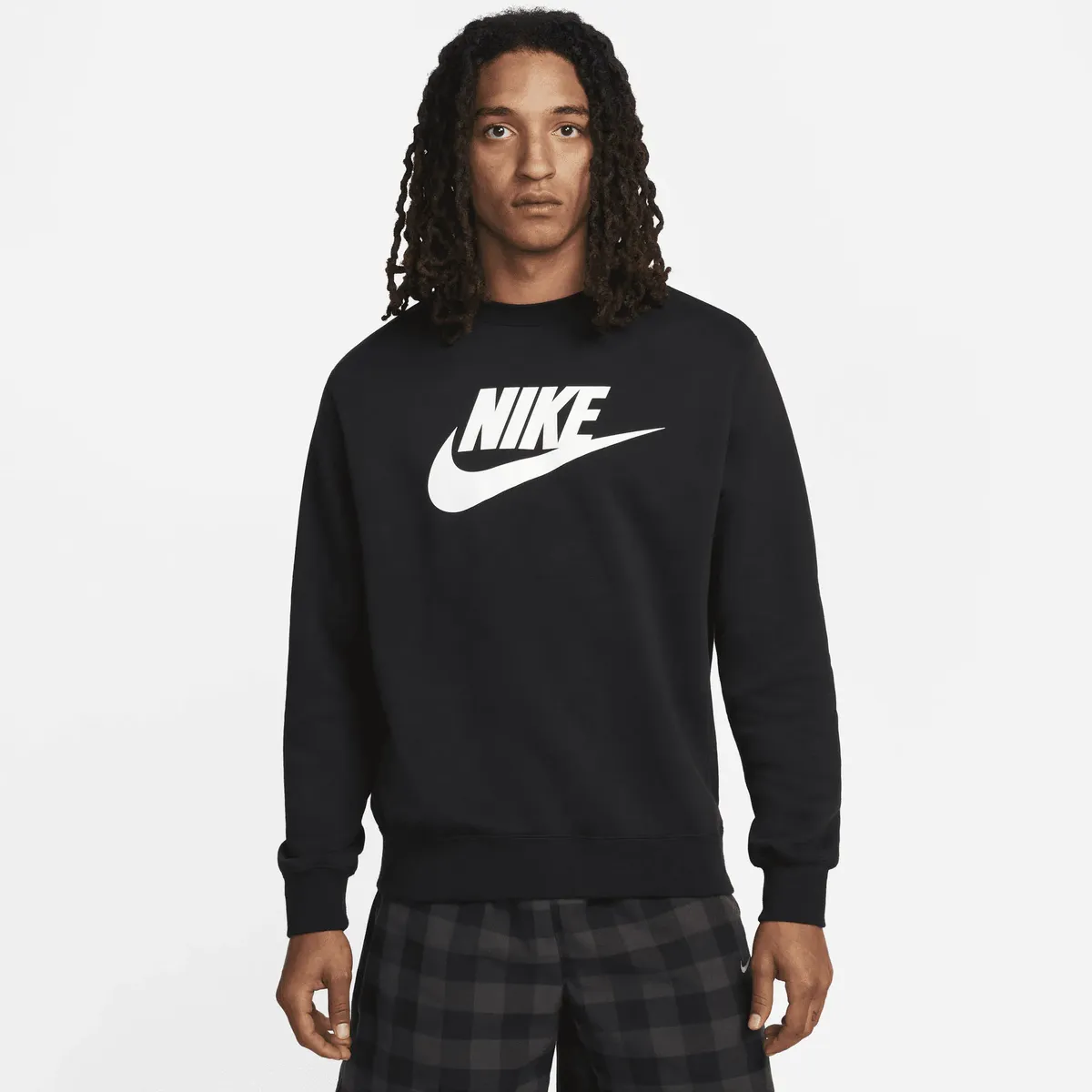 

Толстовка Nike Sportswear "Club Fleece Men's Graphic Crew", черный
