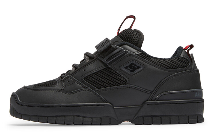 

Кроссовки DC Shoes Lifestyle Shoes Men Low-top Red, черный