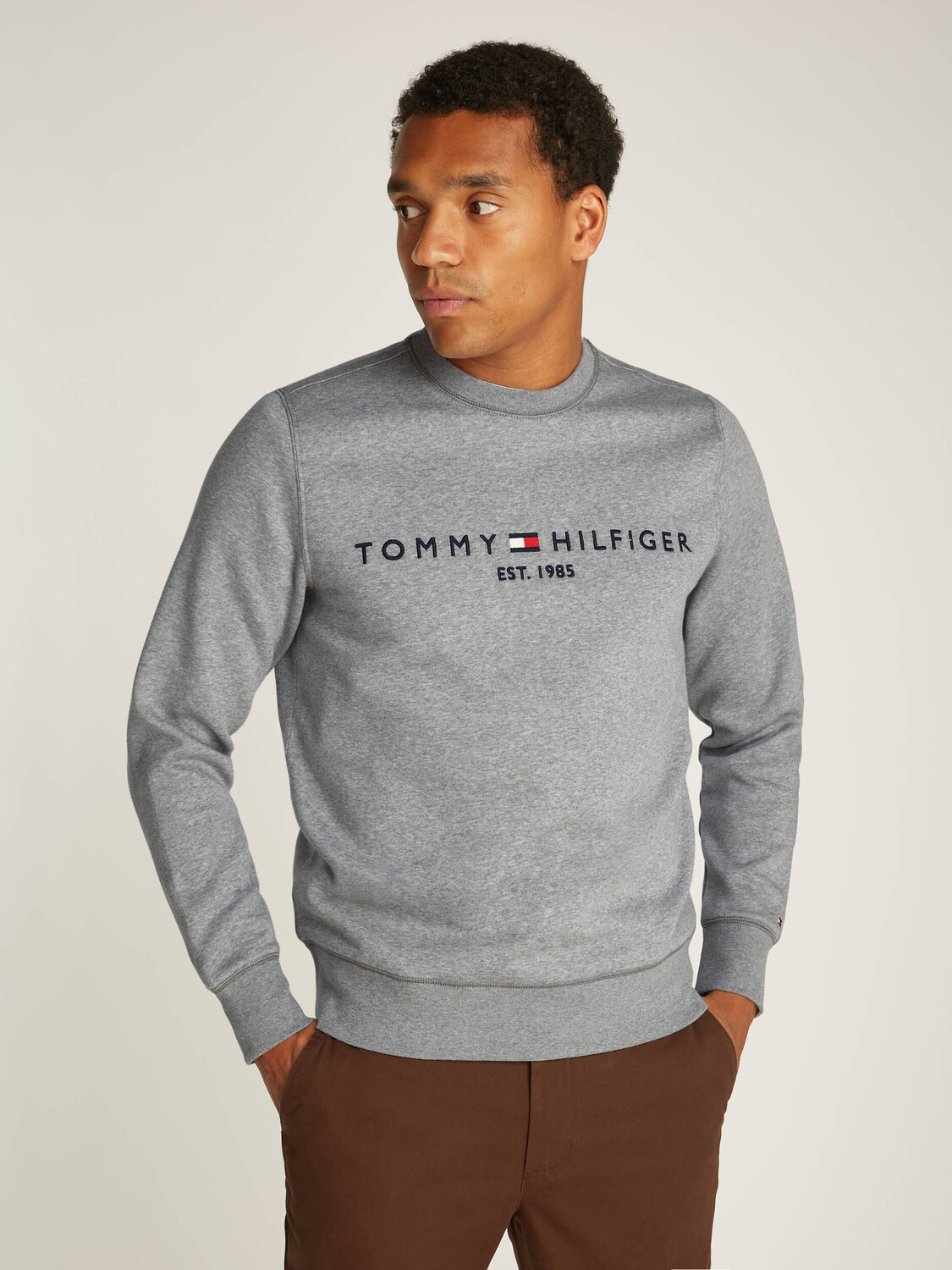 

Толстовка Tommy Hilfiger Regular Fit, серый