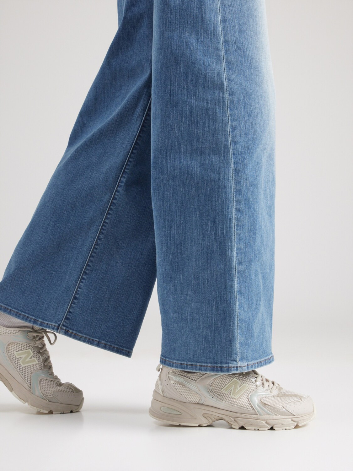 LEVI'S  Джинсы с широкими штанинами '728 High Rise Wide Leg Jeans' в синем дениме — фото 2