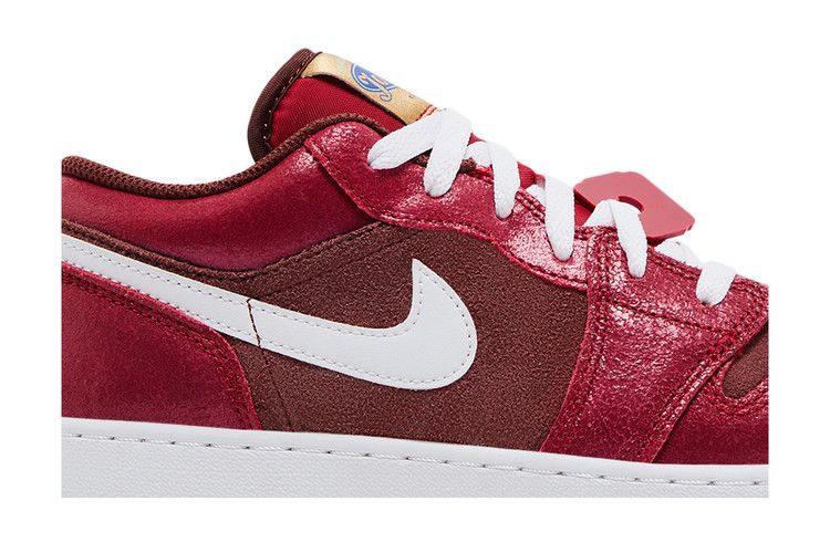 Кроссовки Air Jordan Air Jordan 1 Low GS 'Bread, Butter, & Sole', красный — фото 3