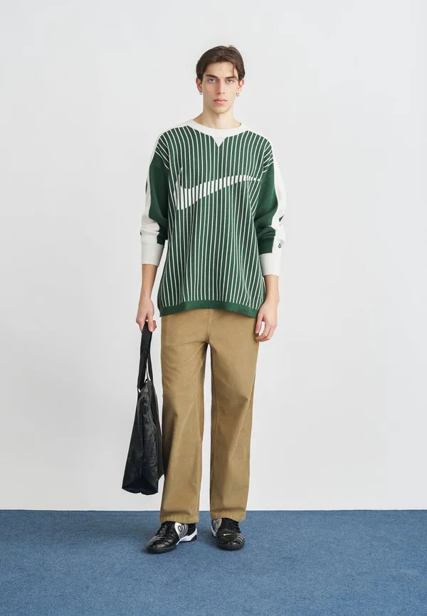 Клубный свитер Nike Sportswear, Fir/Sail — фото 2