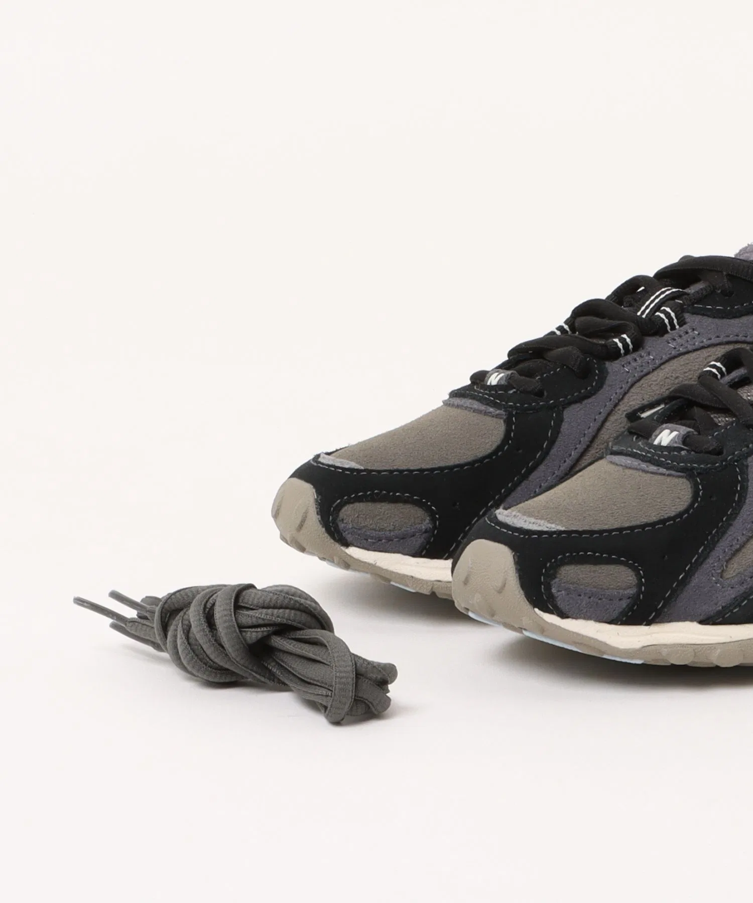 Мужские кроссовки New Balance U204L 5WZ — фото 4
