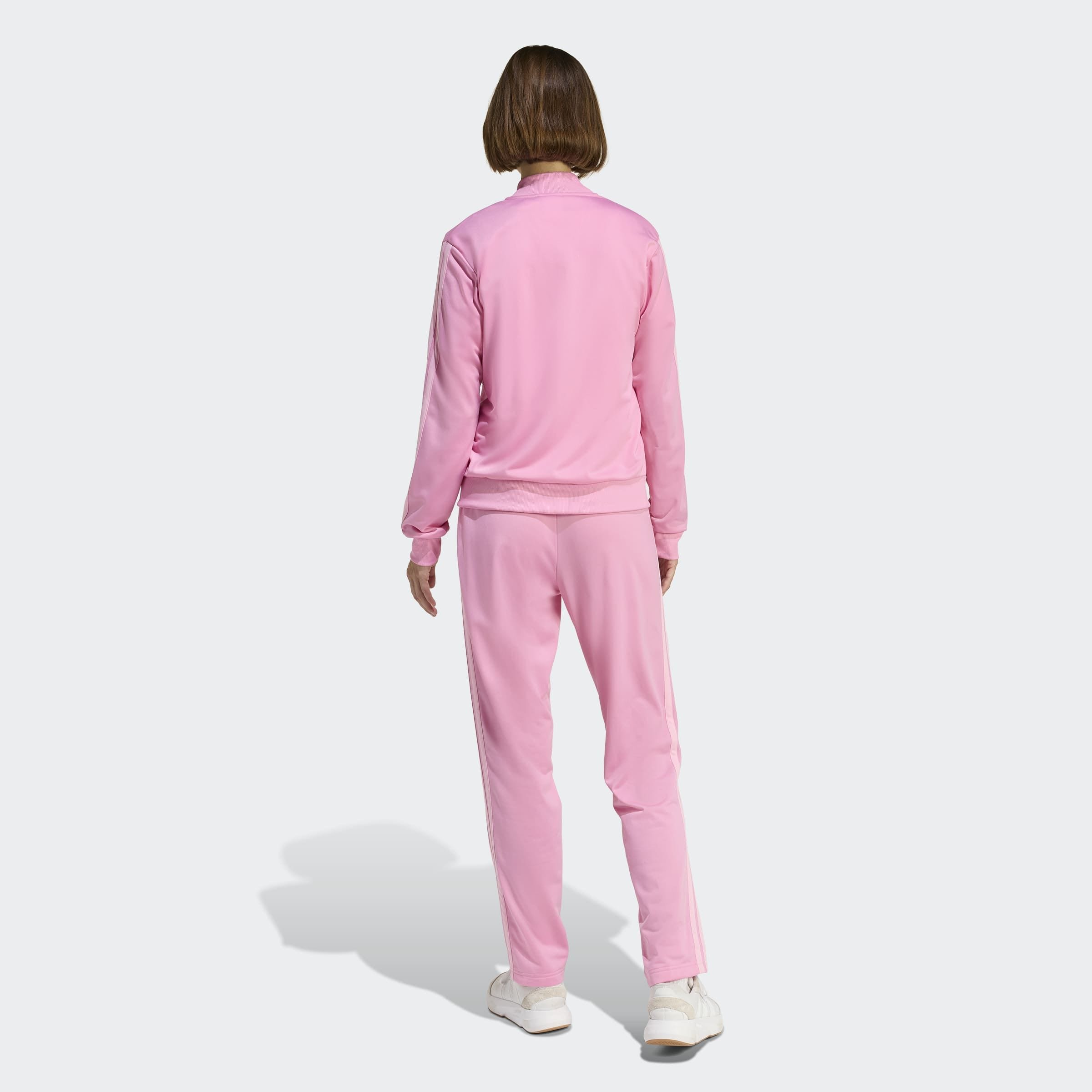 

Adidas Sportswear Спортивный костюм 'Essentials' в цвете dusty pink