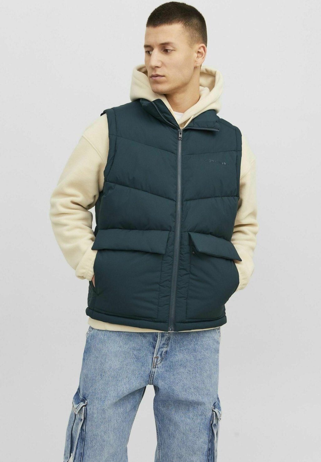 

Жилет Jack & Jones JOR VESTERBRO BODYWARMER, волшебный лес