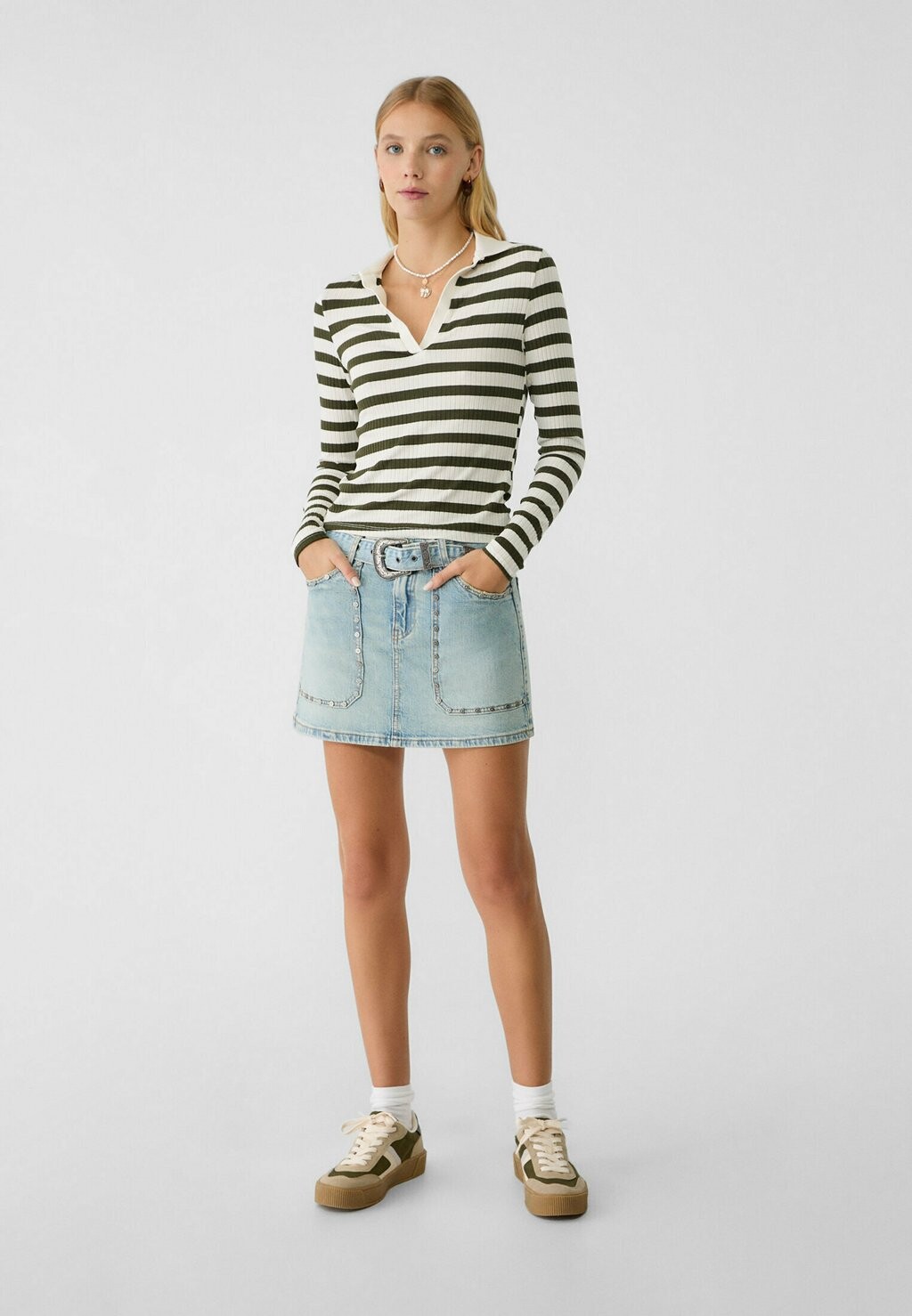

Рубашка поло STRIPED Stradivarius, бежевый