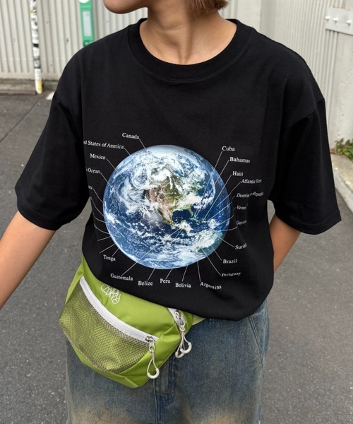 

Футболка унисекс с принтом "Лунный кратер и логотип Земли CIAOPANIC TYPY", черная, Черный, Футболка унисекс с принтом "Лунный кратер и логотип Земли CIAOPANIC TYPY", черная