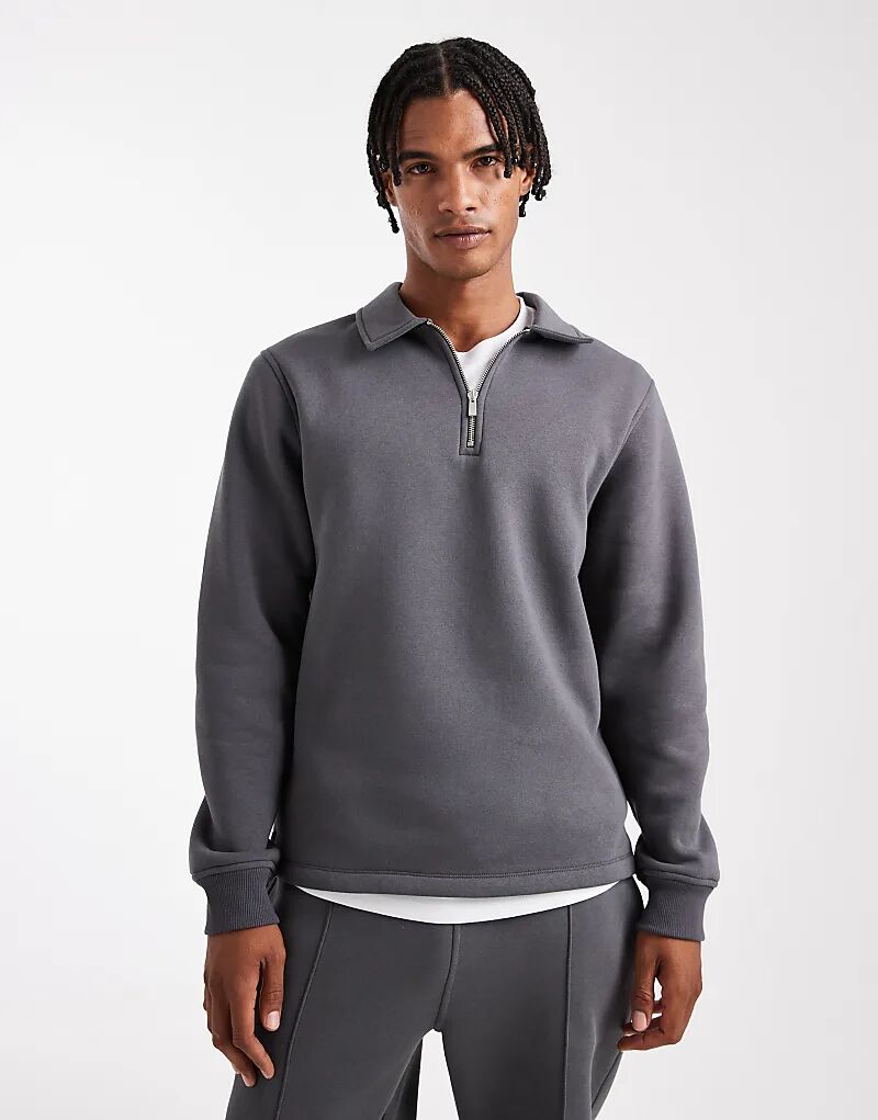 

Толстовка ASOS DESIGN классического кроя с застежкой-молнией на четвертную часть воротника, антрацитового цвета — часть комплекта