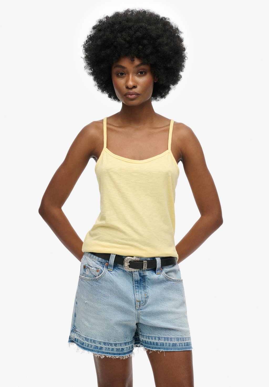 

Топ STUDIOS STRAPPY Superdry, желтый