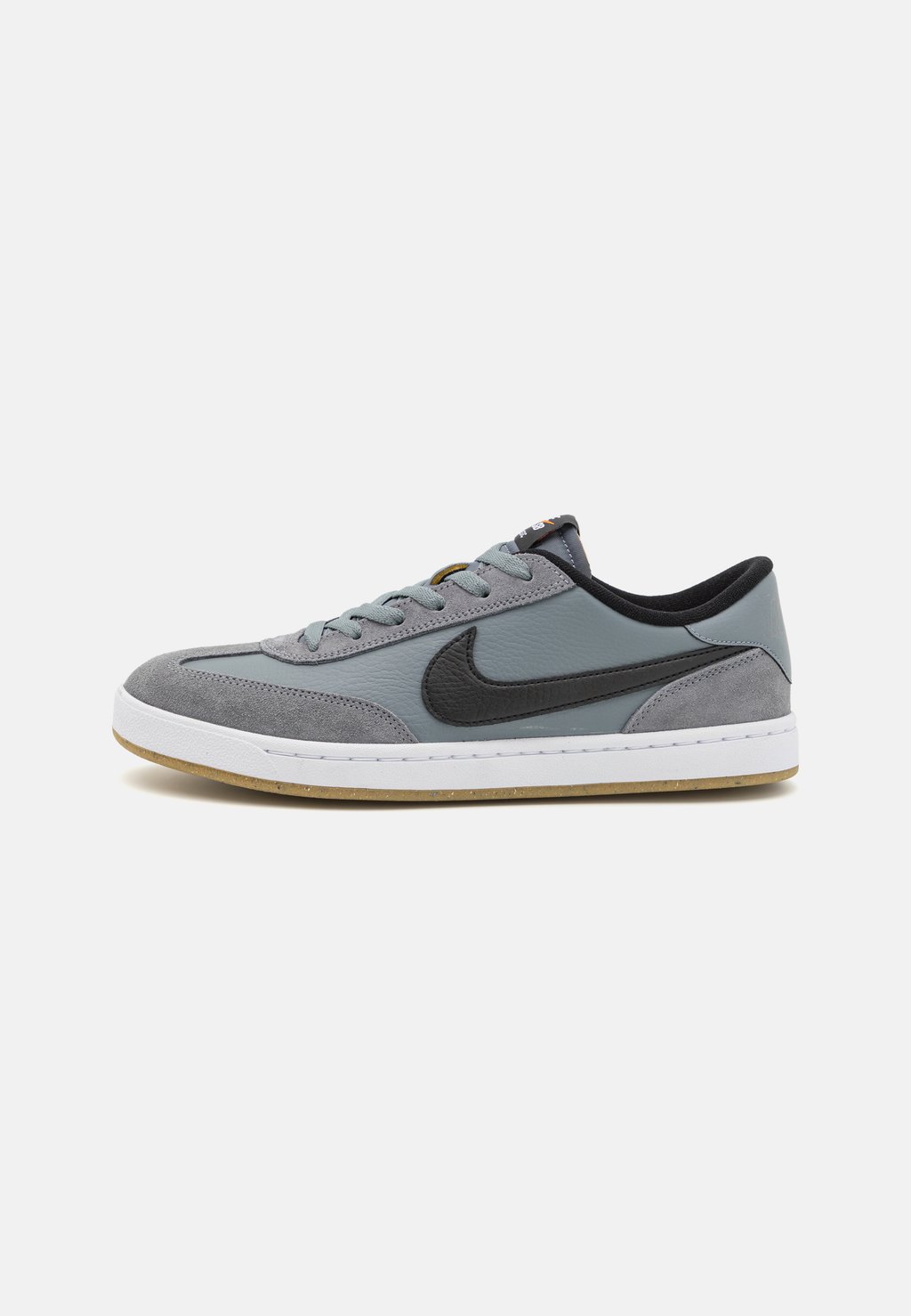 

Кроссовки FC CLASSIC Nike SB, серый