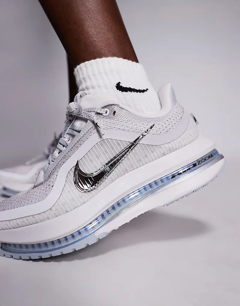 Кроссовки Nike Running Pegasus Premium светло-серого и серебристого цветов — фото 3