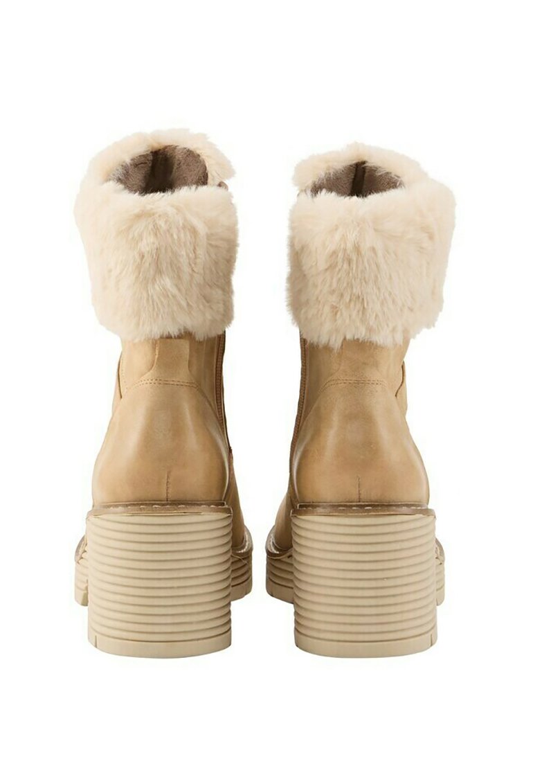 Зимние сапоги LICENCE GEFÜTTERTE MIT BLOCK- TOM TAILOR, песочный