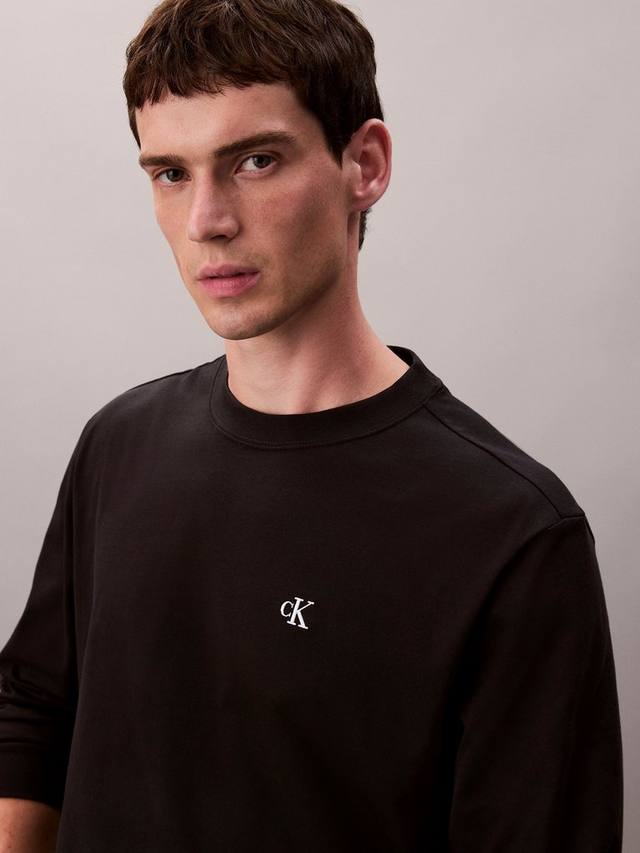 Футболка Relaxed Fit с длинным рукавом и монограммой из хлопка Calvin Klein — фото 2