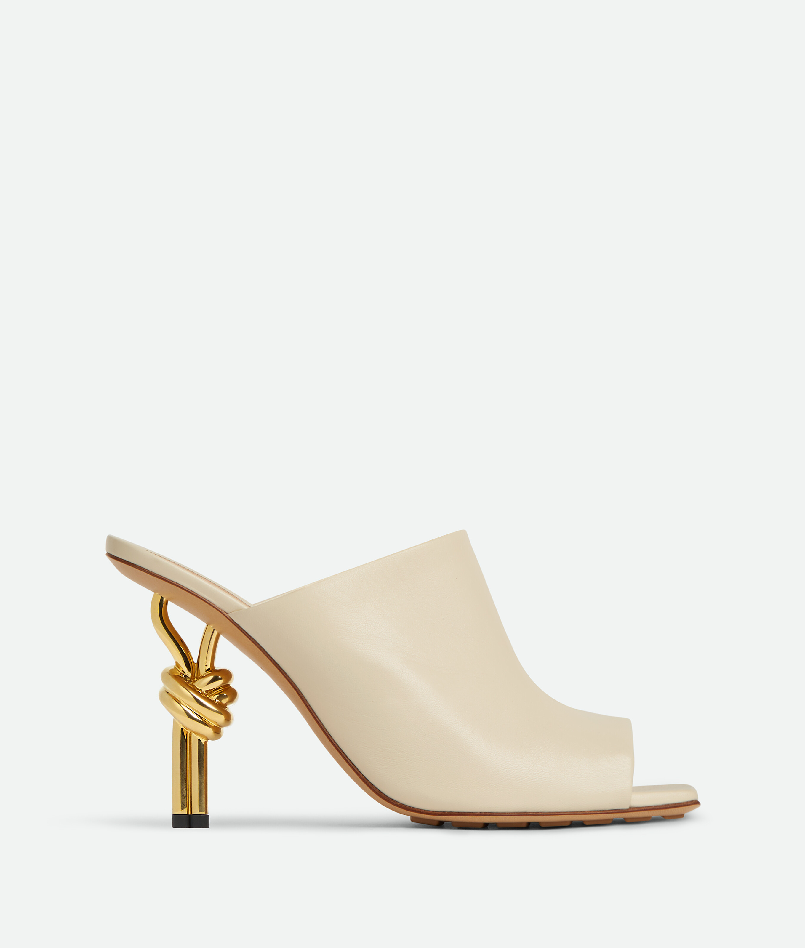 Knot mule BOTTEGA VENETA, морская соль