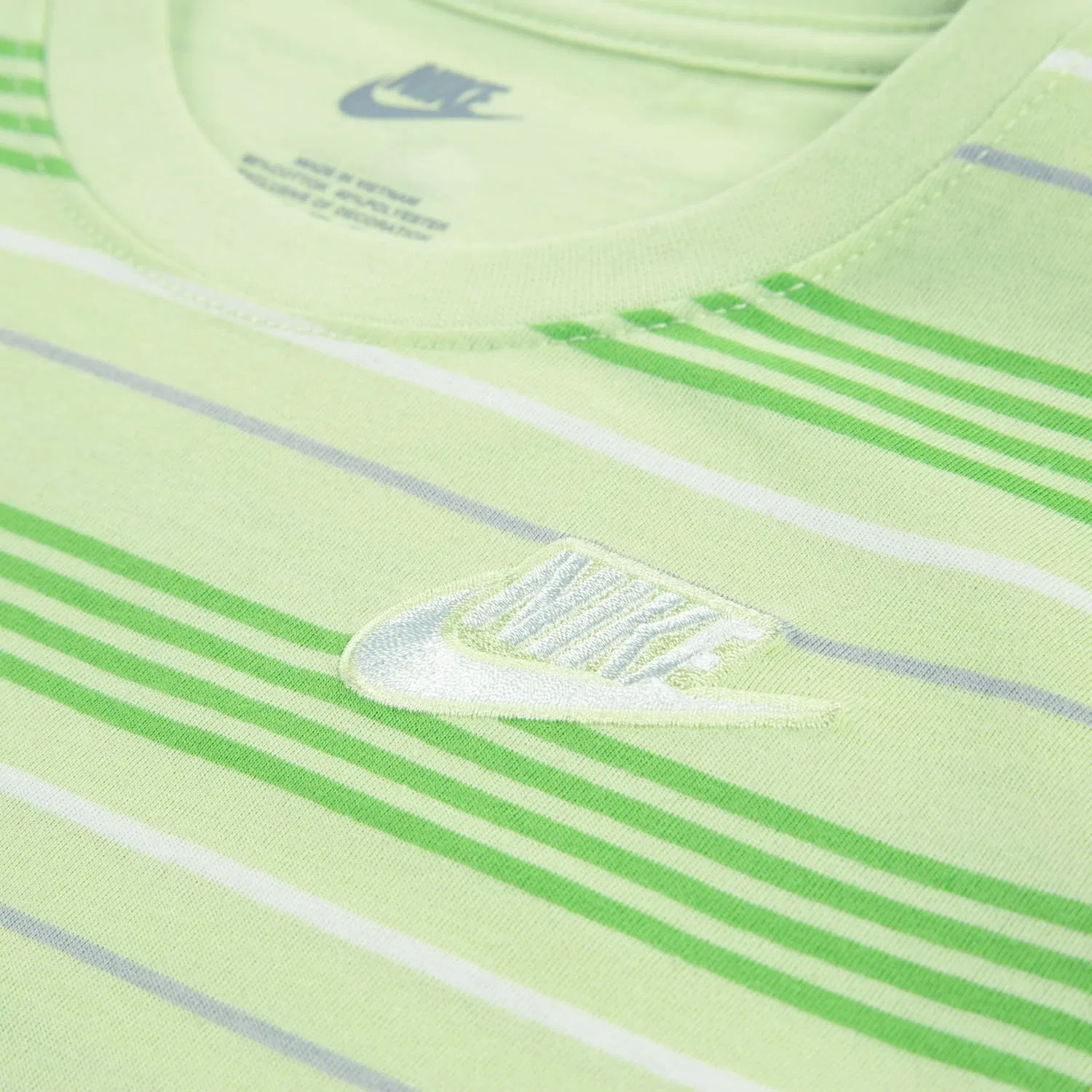 Детский спортивный комплект из футболки и шорт, Nike, Light Liquid Lime — фото 3