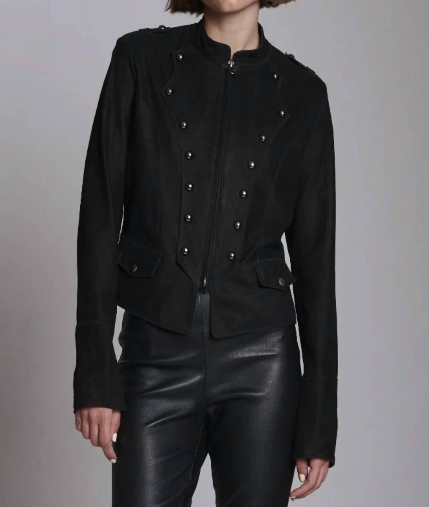 

Куртка Natasha Nubuck Suede черного цвета jakett