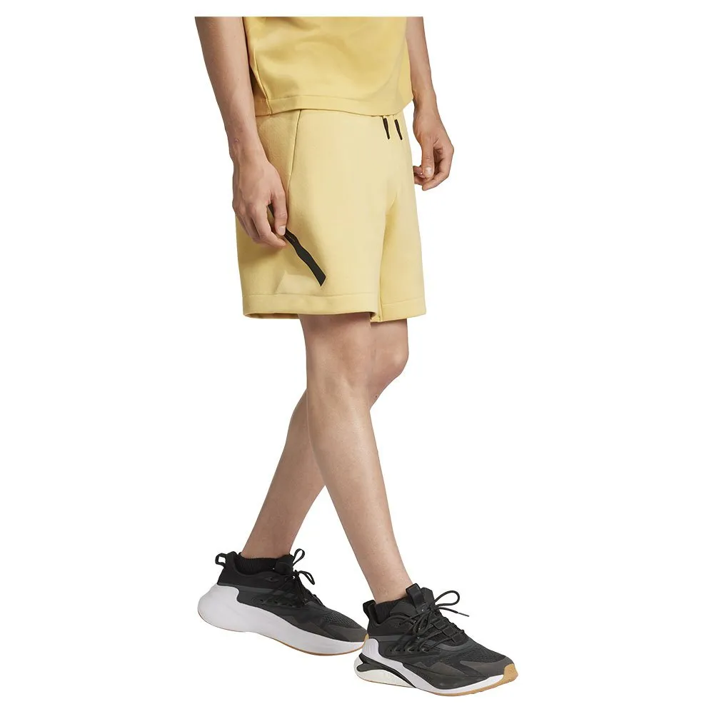 

Шорты adidas New Z.N.E, желтый
