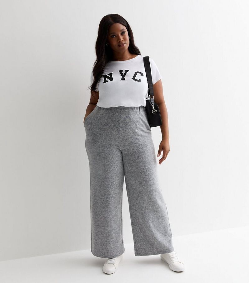 

Белая хлопковая футболка с принтом Curves NYC New Look, белый
