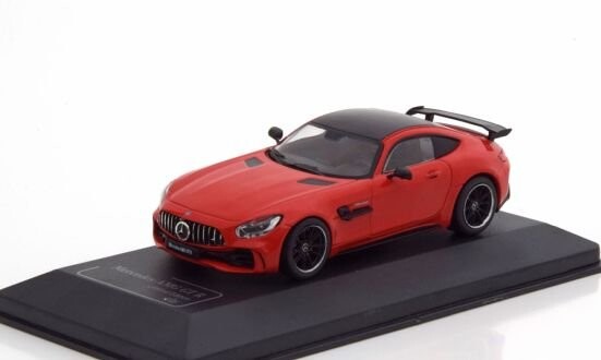 

CMR Mercedes Benz Amg Gtr 2018 Красный 1:43 43001