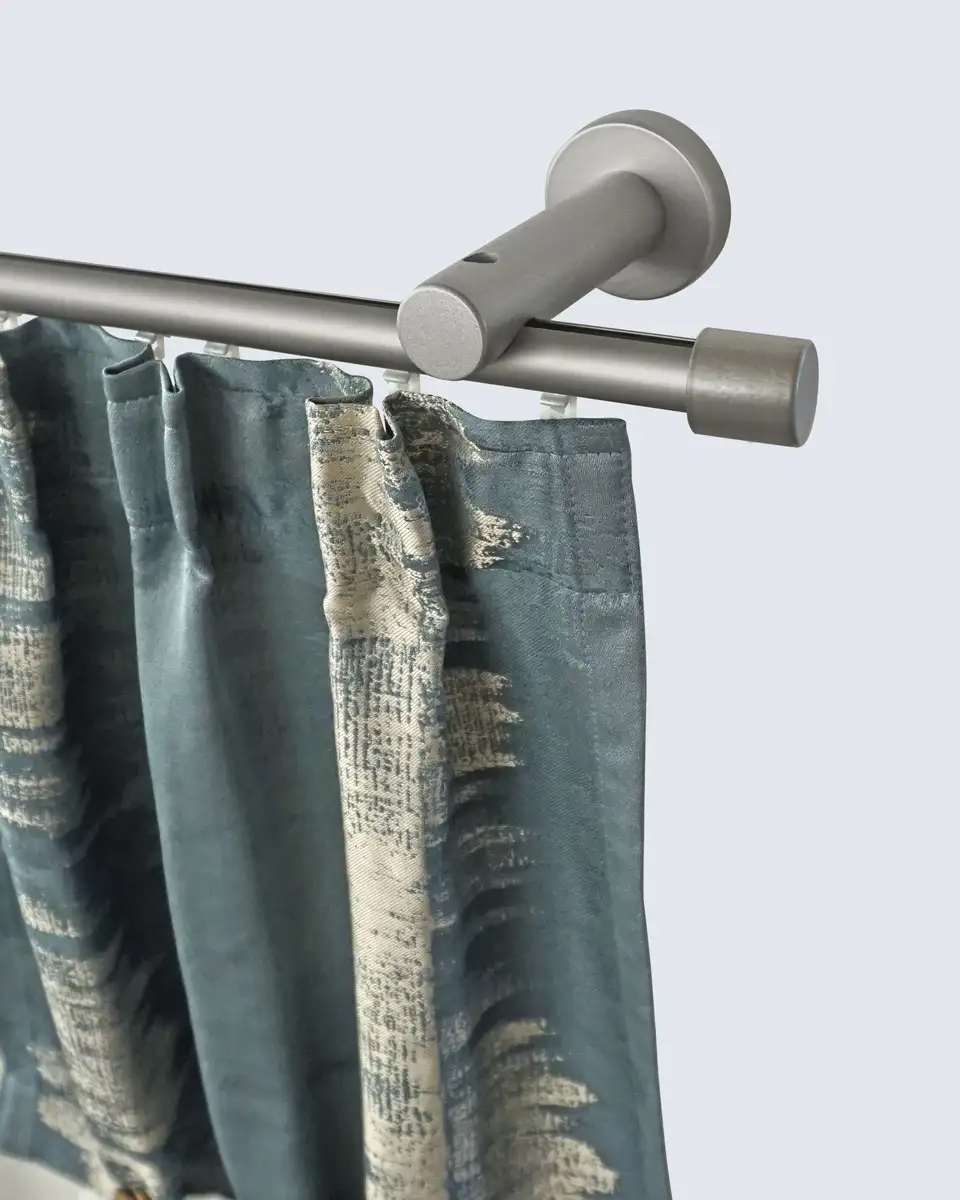 

Карниз для штор GARESA "KEA", 1 направляющая, желаемая длина, комплект для штор, простой монтаж, выдвижной, настенный монтаж, колпачок 150 см, Ø 20 мм, цвет mattchromfarben