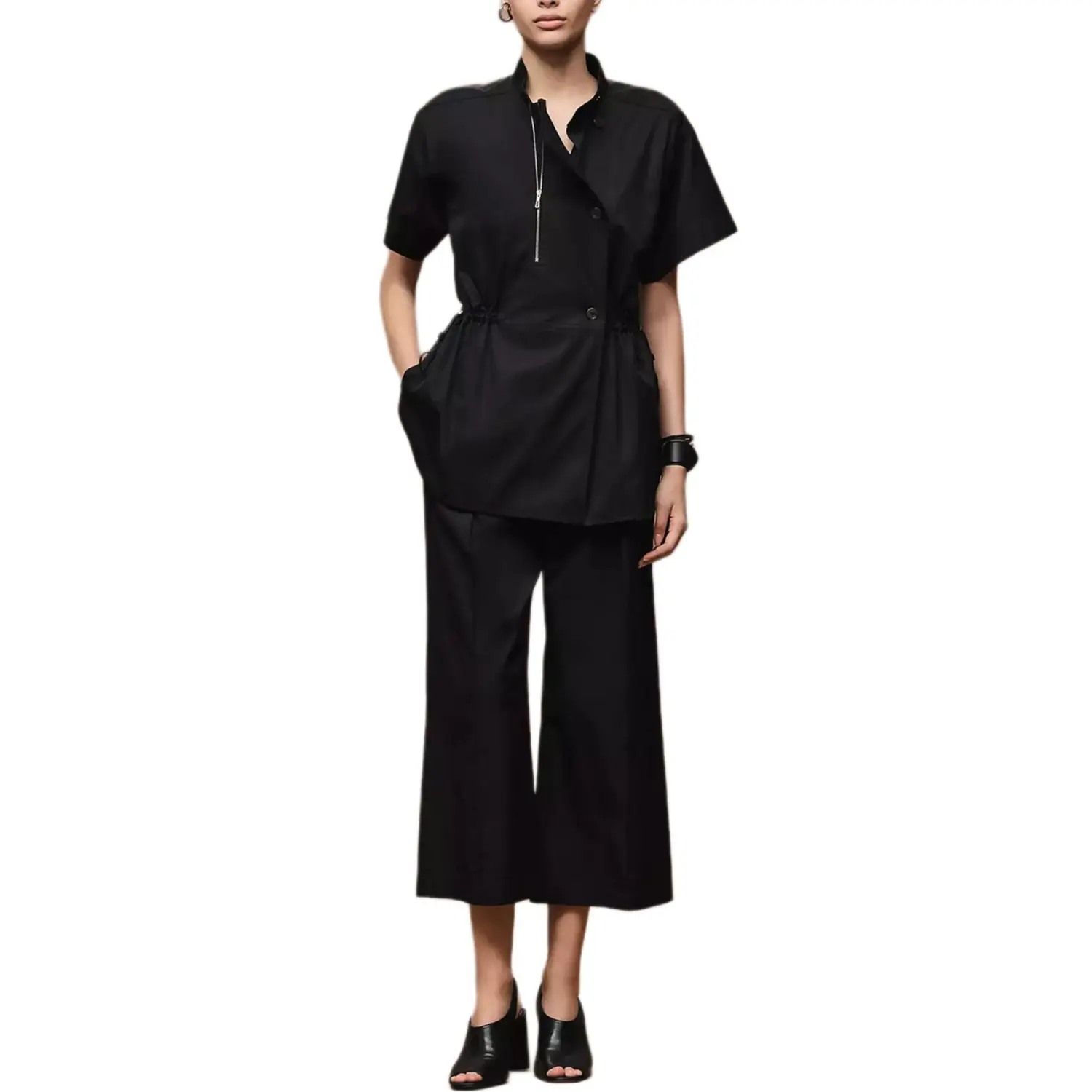 

HERMES Футболка Women's Black Turtleneck Moderate