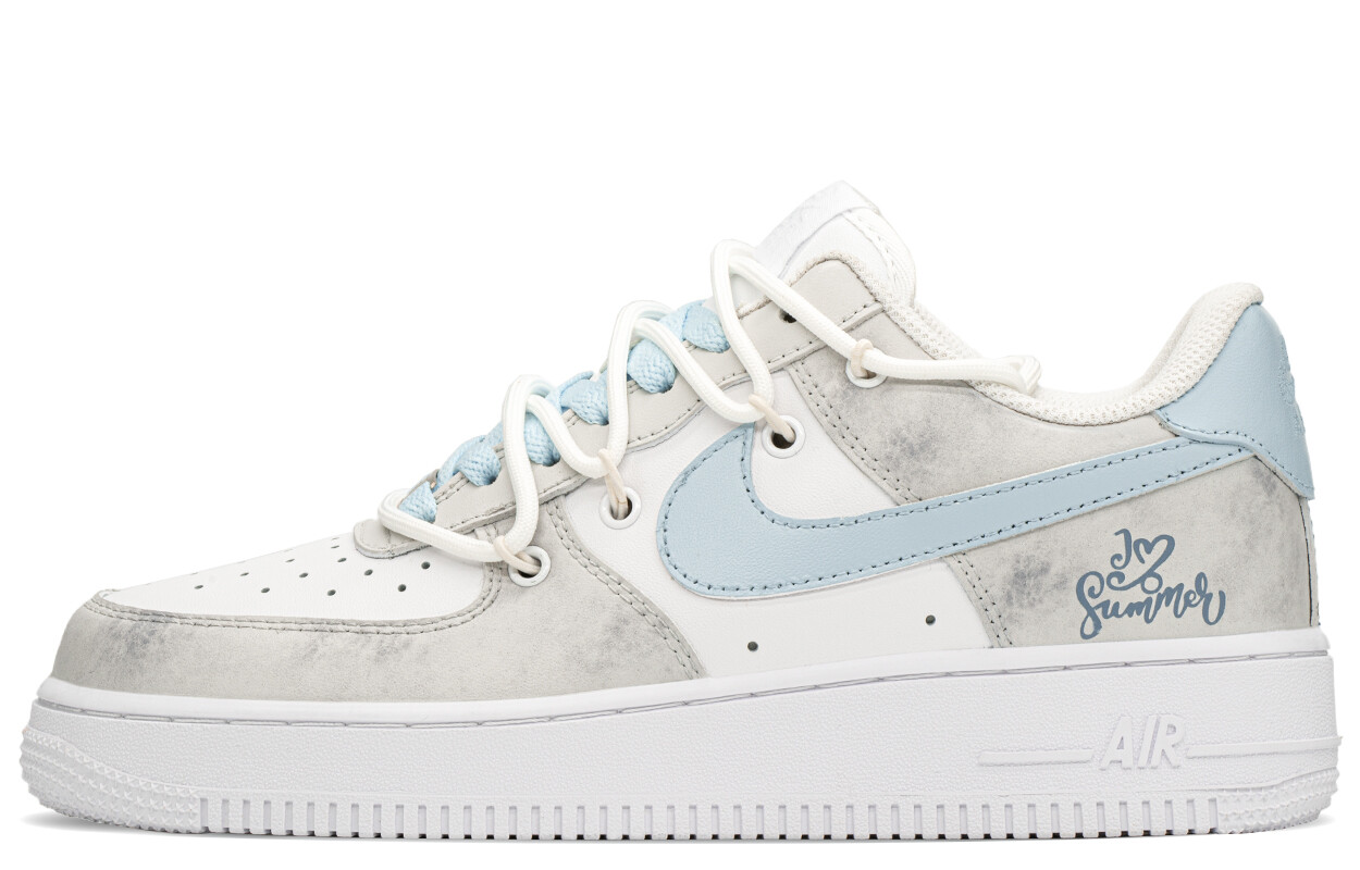 

Женские кроссовки для скейтбординга Nike Air Force 1, Gray/Blue