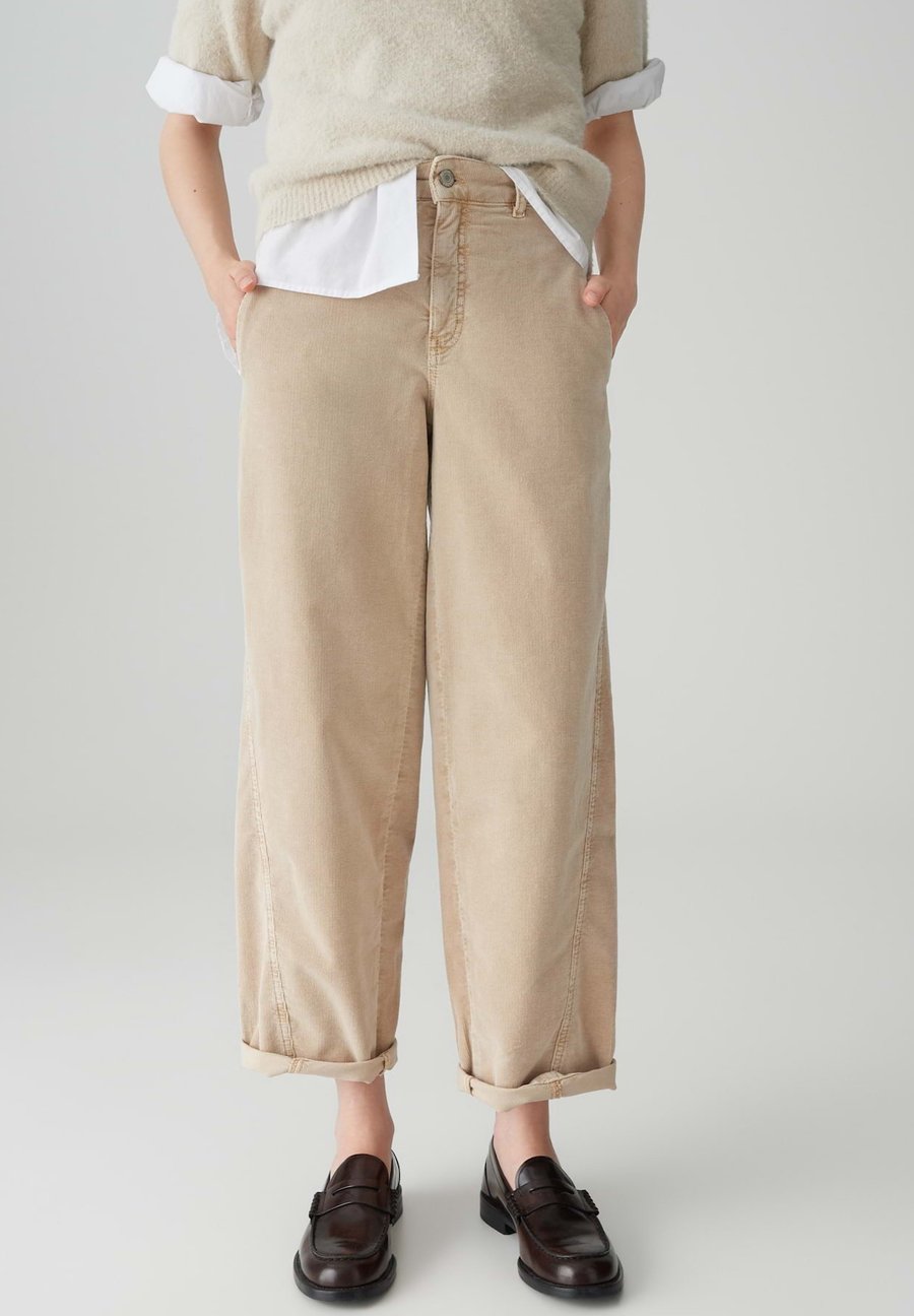 

Брюки OPUS PANTS MID RISE CROPPED BARREL FIT LEICHT SCHMAL ZULAUFENDES BEIN , Macadamia/Beige