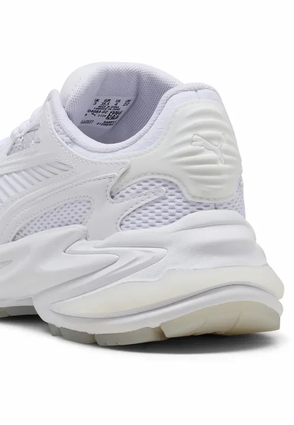 Кроссовки Puma Surge trainers, белый-светло-серый — фото 4