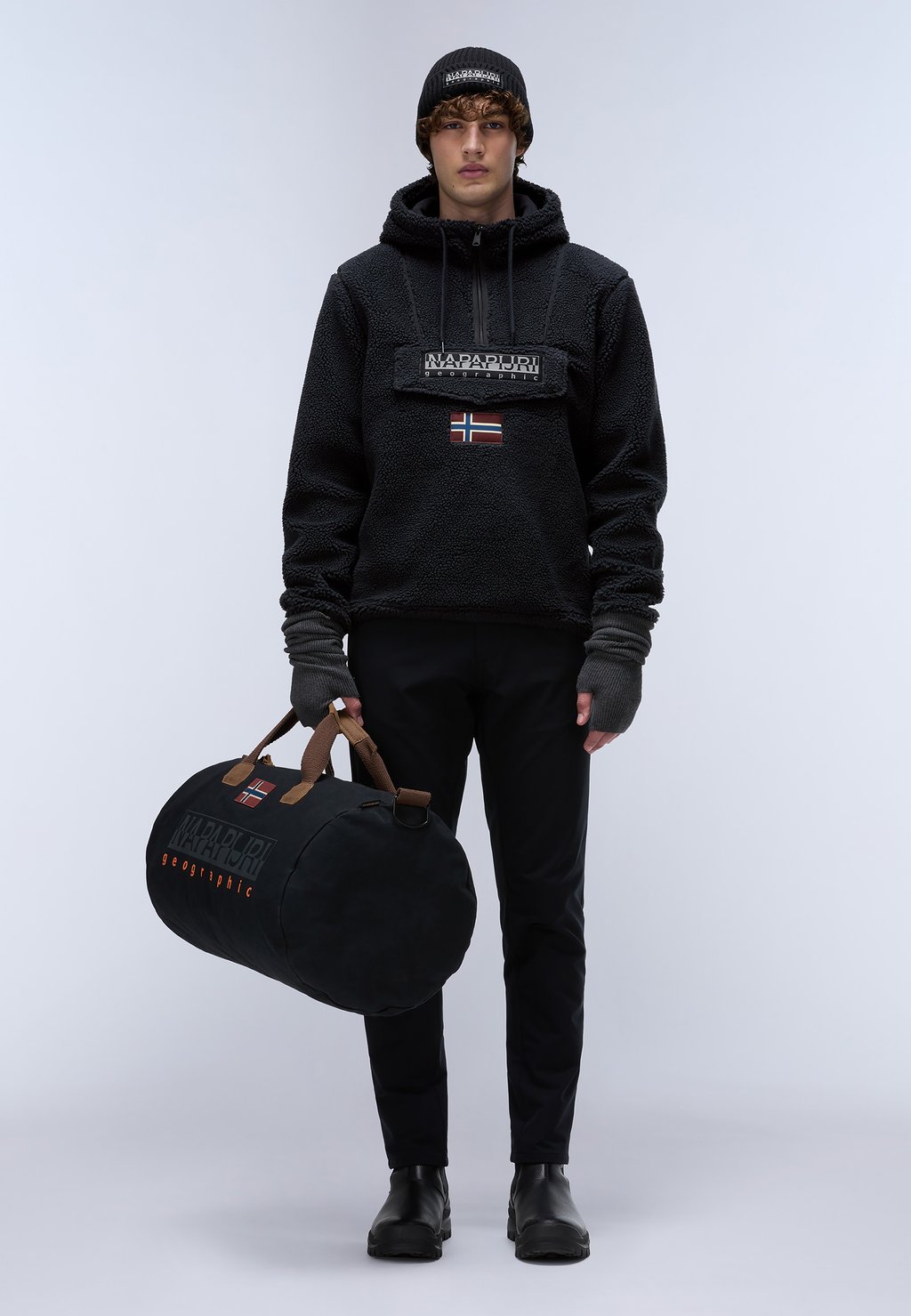 

Толстовка с капюшоном BURGEE CURLY Napapijri, черный