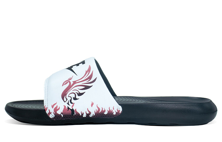 

Шлепанцы Nike Victori One унисекс, White