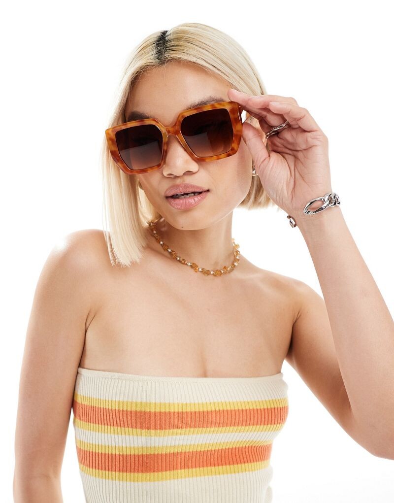 

Крупные винтажные солнцезащитные очки черепаховой расцветки AIRE x ASOS Centaurus