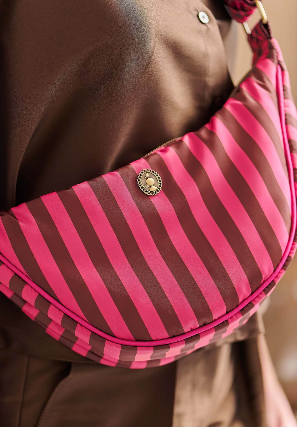 

Сумка через плечо FREYA HALF MOON STRIPE Pip Studio, розовый
