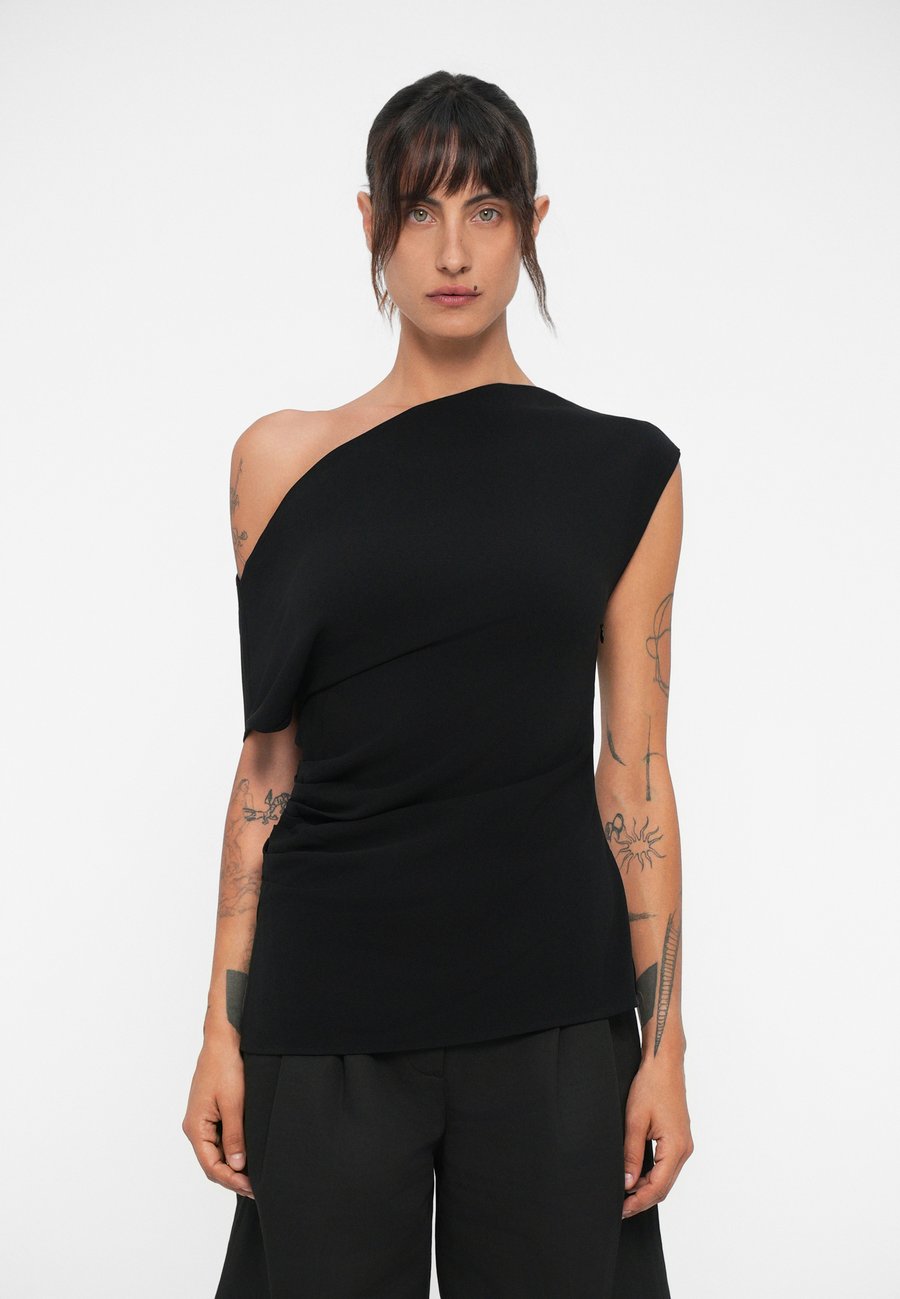 

Блуза 440ME Blouse, Black